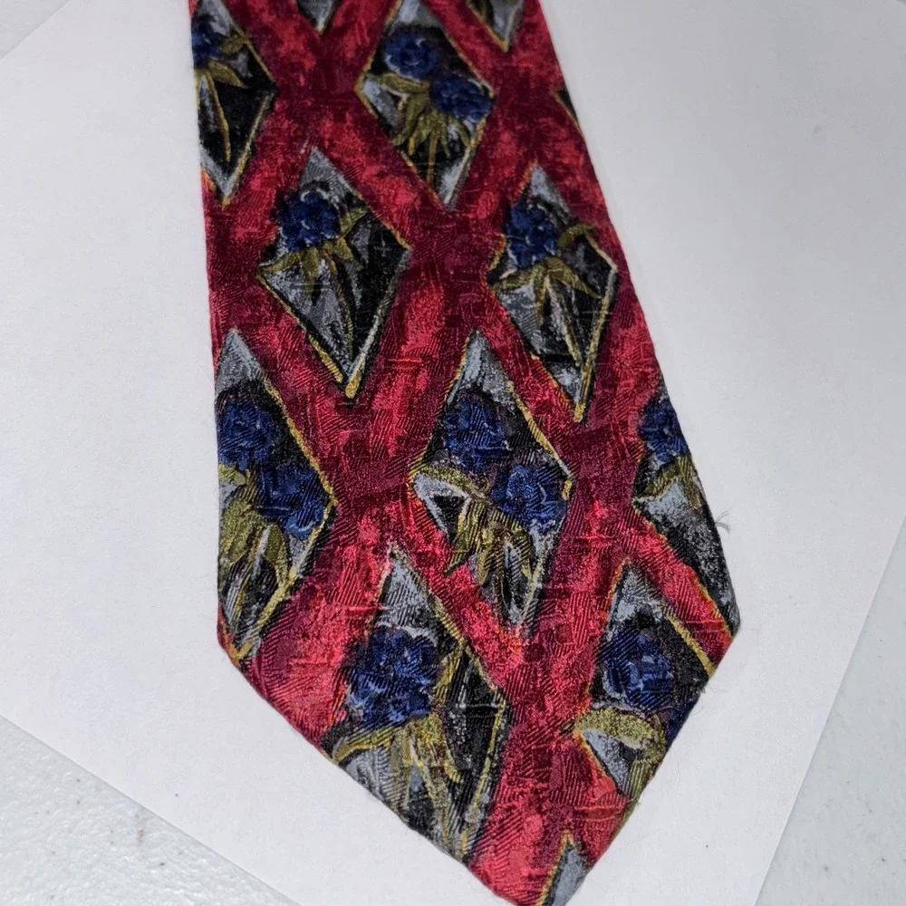 Ermenegildo Zegna‎ Silk Tie Red Blue Diamond Floral Pattern Luxury Mens